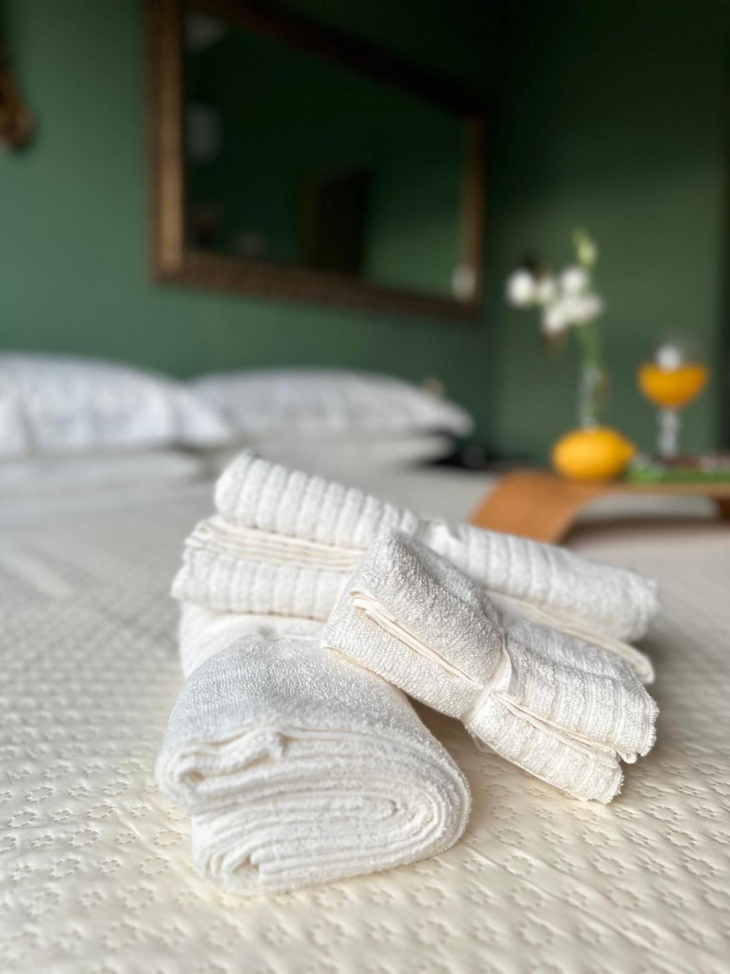 B&B Restanza Salerno Bagian luar foto