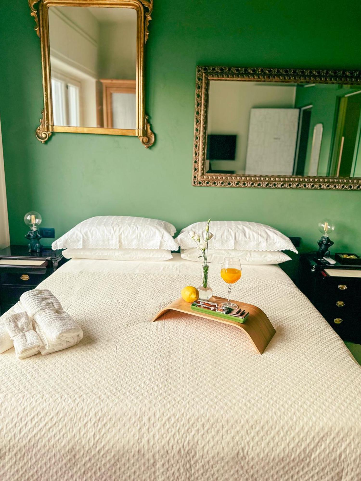 B&B Restanza Salerno Bagian luar foto